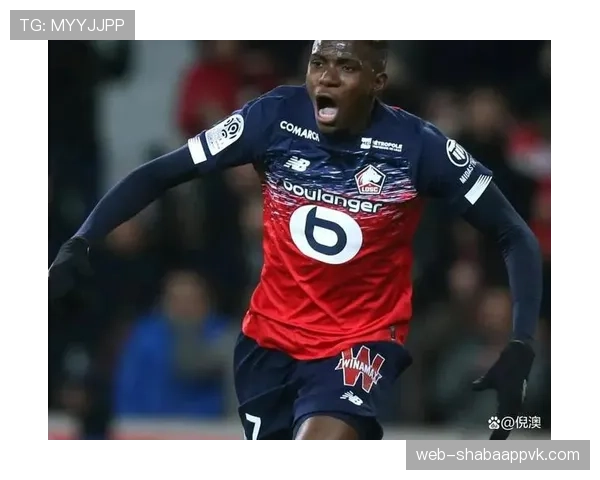 奥斯梅恩无球跑动与纵深威胁解析