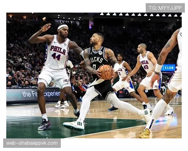 米德尔顿突破制造多次挡拆助攻，提升雄鹿关键时刻效率