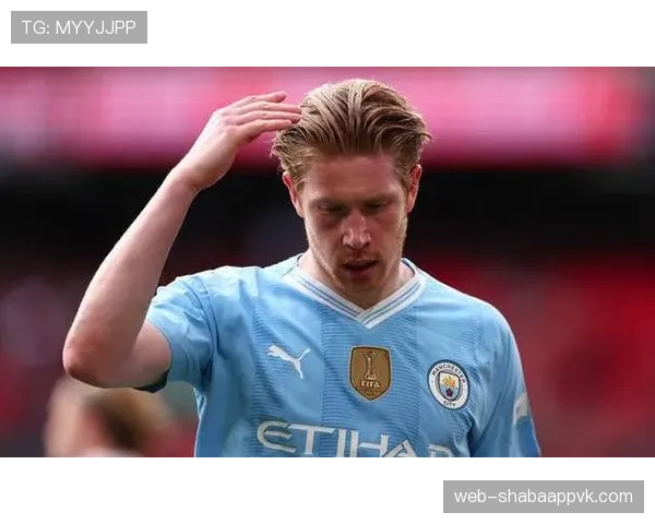 德布劳内与伊涅斯塔：创造力中场的战术角色与数据对比分析